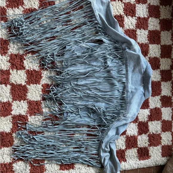 Levi's Light Blue Fringe Jean Jacket - Picture 9 of 9